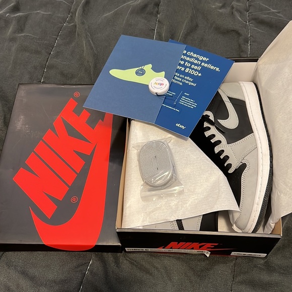 —SOLD— Jordan 1 shadow 2.0 ——SOLD—— - Picture 4 of 5